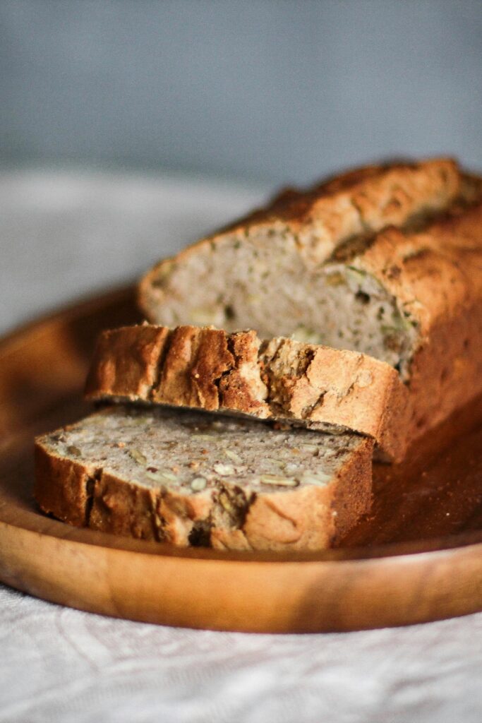 Image of a loaf of bread, sliced